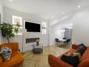 166 Grafton Road, London NW5, 2 bed flat to rent, £5,950...