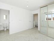 £1675 Rent Credit Shenley Wood. 3 bed semi detached...