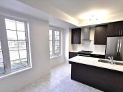 167 Harding Park Street Newmarket ON L3X 4 Bedroom House...