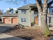 1683 Skyway St S, Salem, OR 97302