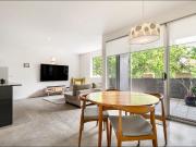 1/68 Eastern Road, South Melbourne, Vic 3205 1/68 Eastern Road, South Melbourne, Vic 3205