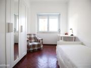 169848 Quarto perfeito com cama de solteiro.
