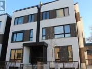 16 40 Ed Clark Gardens Boulevard, Toronto, ON, M6N 0B5...