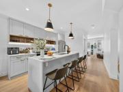 16 5476 Brydon Crescent