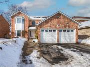 16 Beasley Crescent, Cambridge, ON, N1T 1J9 house for...