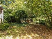 16 bed house for sale