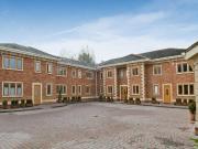 16 bedroom detached house for sale