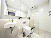 Magnificent FULLY FURNISHED two bedroom apartment with... Magnificent FULLY FURNISHED two bedroom apartment with...