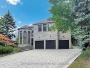 16 Crescentview Road, Richmond Hill, ON, L4B 2Z1 house...