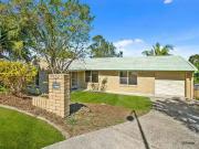 16 Daphne Court, Elanora, QLD 4221