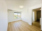 Spacious 6 Bedroom House, 8km to Adelaide CBD