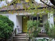 16 Ida Street, St. Catharines E. Chester, ON, L2R 3X4...