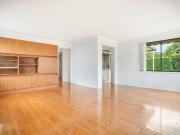 Charming 3 Bedroom Home in Prime Emu Plains Location!