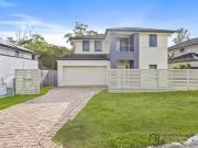 16 Lockwood Place, Molendinar, QLD 4214