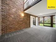 16 Mackaness Place, Garran, ACT 2605