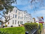 16 Marine Parade West, Clacton on Sea