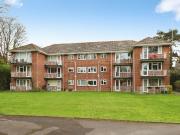 16 Marlborough Road, Bournemouth BH4, 2 bed flat to...