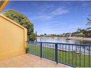 1/6 Orvieto Avenue, Mermaid Waters, QLD 4218