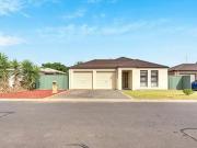 16 Tangarine Court, Munno Para West, SA 5115