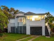 16 Toohey Avenue, Greenslopes, QLD 4120