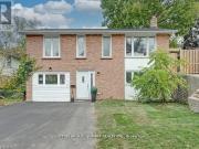16 UPPER CANADA DRIVE