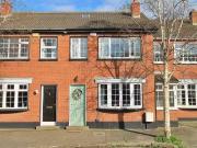 16 Vernon Court Plus Attic Room, Seafield Road West,...