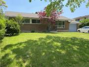 16 Victor Boulevard Lower Unit Apartments for Rent 16...