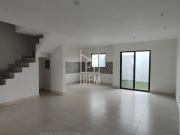 1703 Casa en Venta en Villas Coloniales, sector Toledo,...