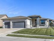 1707 S 211th St, Omaha, NE 68022