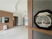 170 Área Útil Casa de Condomínio Alugar, 3 Dormitórios...