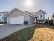 1717 6 Street, Cold Lake, AB, T9N 1L5 house for sale Listin.