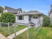 171 Chalmers Ave, Winnipeg, MB, R2L 0E7 house for sale List.