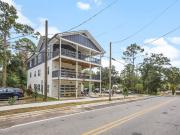 1720 Airport Drive 5 Bedroom Apartment for Rent at 1720...