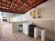 172 Área Útil Casa Alugar, 4 Dormitórios localizado em...