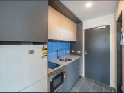 Student Only Accommodation 100m from Swinburne...