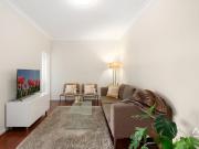 17/33 Banks Street, Monterey