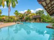 1759/2 10 Greenslopes Street, Cairns North, QLD 4870