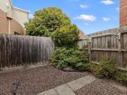 1/76 Wellington Road Clayton, VIC 3168