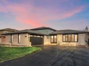 17759 Maple St, Lansing, IL 60438