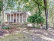 1785 Fairlawn Knolls Drive