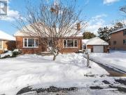 178 Highbury Avenue N, London East O, ON, N5Z 2W7 house...