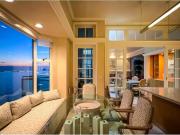 17 1861 BEACH AVENUE