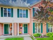 17 465 Woolwich Street N, Waterloo, ON, N2K 3S4...