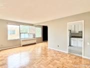 17 6 Kings Point Dr, Etobicoke, Ontario M8Y 1Z4