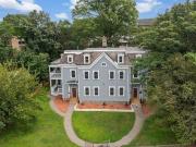 17 bedroom, Boston MA 02124 93516315
