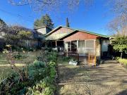 17 Cumberland Street, Katoomba