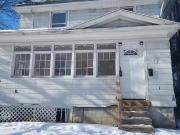 17 Dove House 3 Bed / 2 Bath 17 Dove St