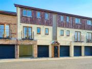 17 Glandore Court, Dun Laoghaire, County Dublin Tom...