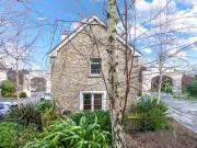 17 Glen Court, Stepaside Park, Stepaside, Dublin 18,...