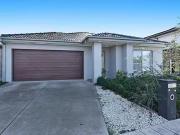 17 Healy Avenue, Sunbury, VIC 3429